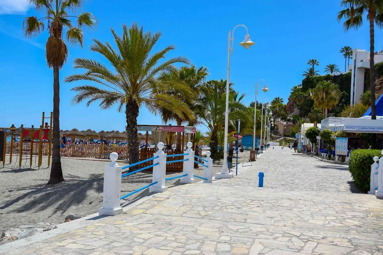 Apartment 2E Ferienwohnung Am Meer Playa Burriana 1 Linea, Erste Strandreihe Nerja